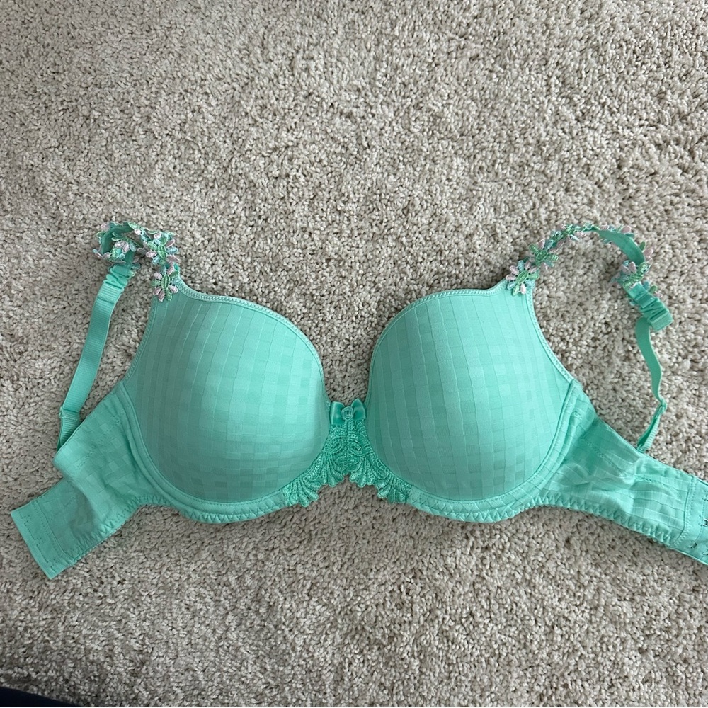 Mint Green Lace Trim Bra